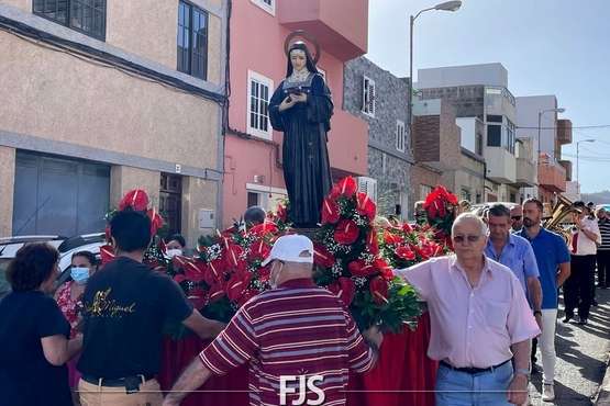  Santa Rita llena de fervor las calles del pueblo de Ojos de Garza/Francisco Javier Santana.